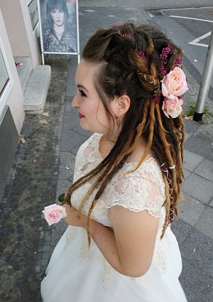  Damenfrisur Braut-, Steck- & Flechtfrisuren 